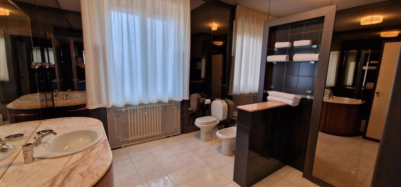 Forumguesthouse Verdi Centro Storico Πάρμα Εξωτερικό φωτογραφία